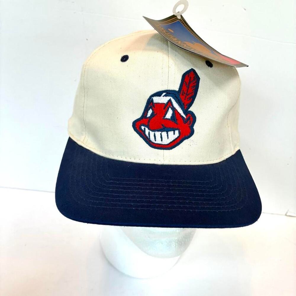 NWT Vtg 90s CLEVELAND INDIANS Official MLB Size Snapback Baseball Hat Cap